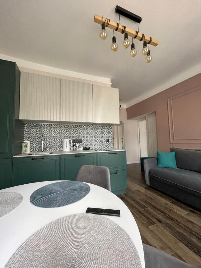 Von Cruss Apartments In Lviv Exterior photo